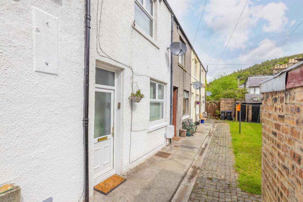 Cosy Town Centre Cottage ピーブルス エクステリア 写真